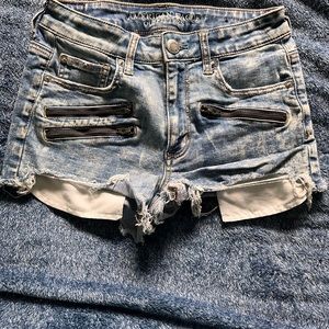 American Eagle Women’s shorts